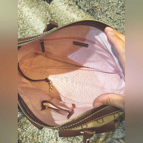 Dooney & Bourke bag - Picture 12 of 15